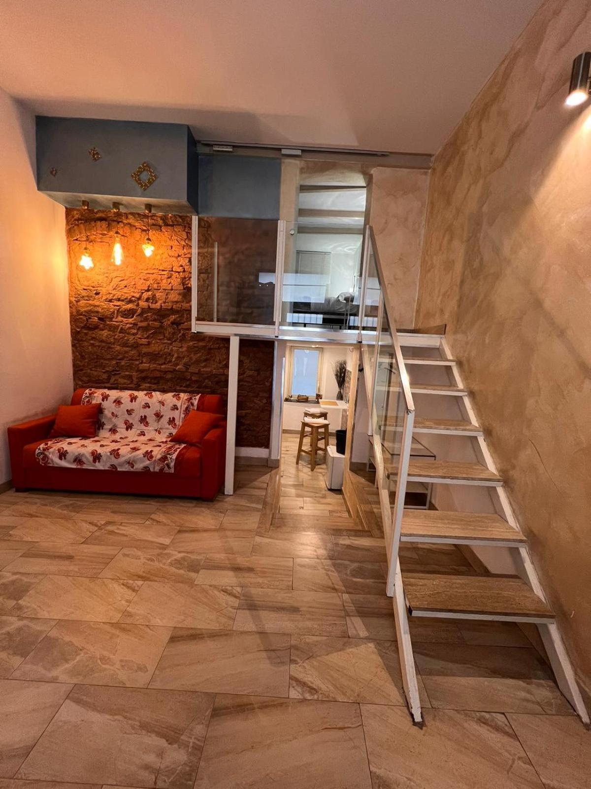 Da Marieddu Appartamento Indipendente In Centro Citta CTA Exterior foto